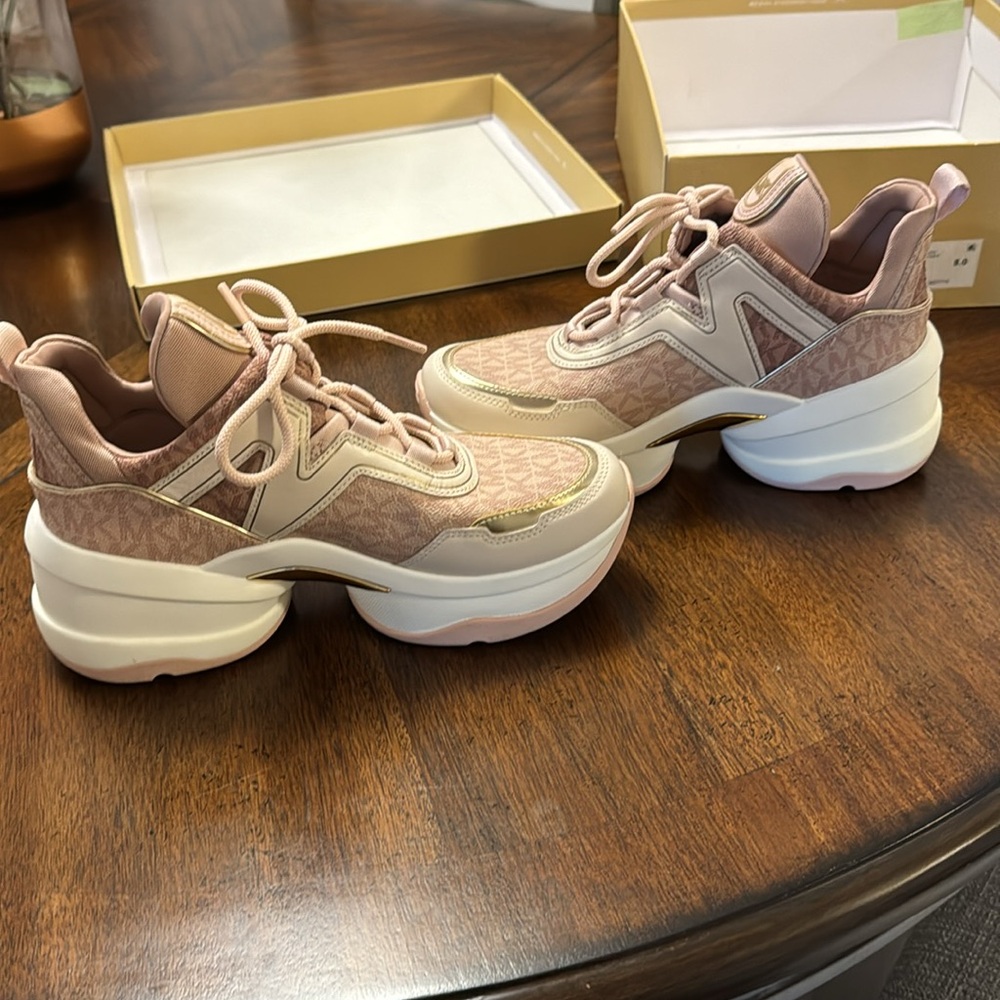 Michael Kors, Olympia Trainer